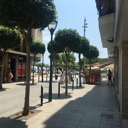 Club Nautic Apartment Cambrils Luaran gambar