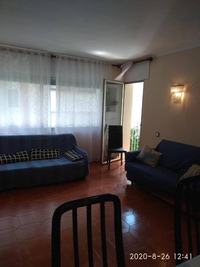 Club Nautic Apartment Cambrils Luaran gambar