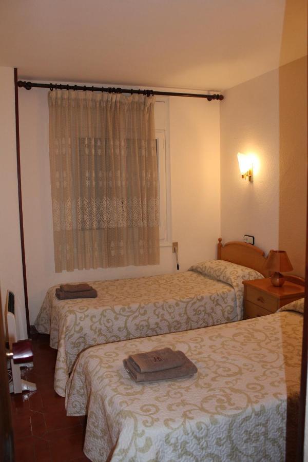 Club Nautic Apartment Cambrils Luaran gambar
