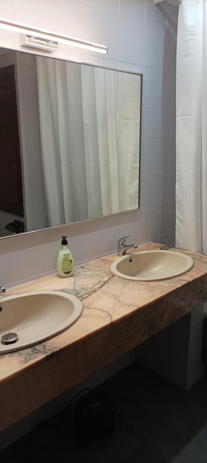 Club Nautic Apartment Cambrils Luaran gambar