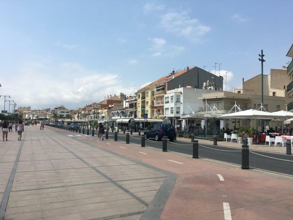 Club Nautic Apartment Cambrils Luaran gambar